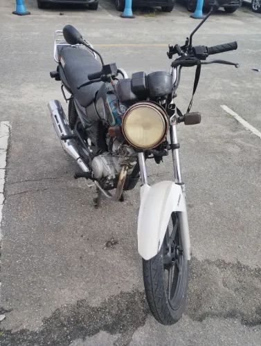 YBR 125 SO PARA RODAR