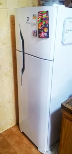 Geladeira Refrigerador Electrolux 260L Cycle Defrost Duplex DC35A - Branco - 110 Volts