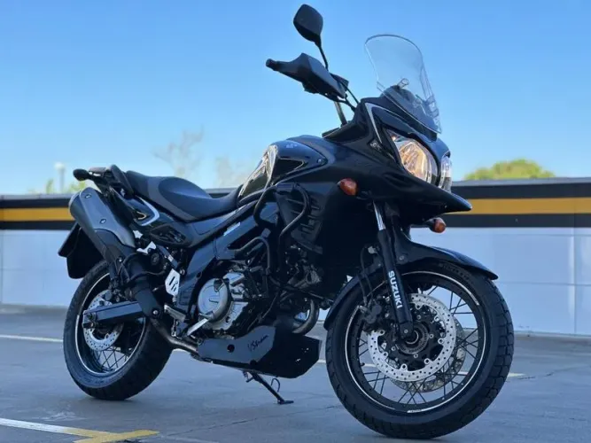 SUZUKI V-STROM 650 XT