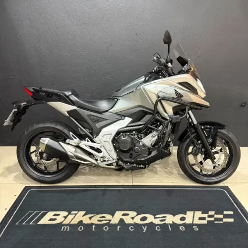 Honda NC750X - 2025
