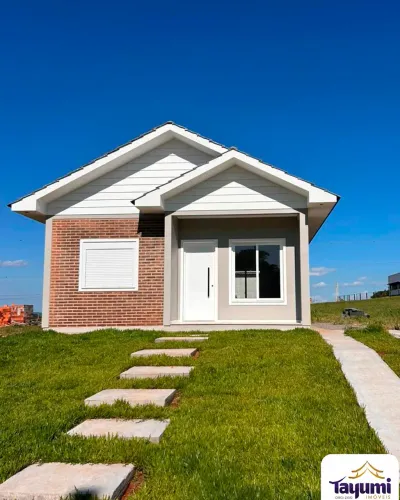 Casa à venda em Santa Cruz do Sul - Linha Santa Cruz: 2 quartos, 1 suíte, 1 sala, 2 banhei