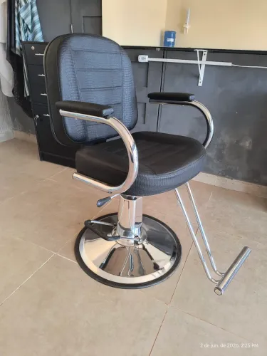 Cadeira de barbearia 