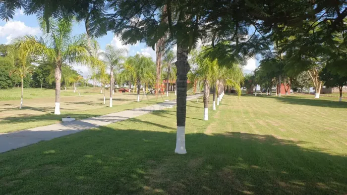 Terreno no Condomínio Residencial Varandas do Tietê