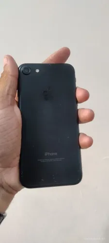 IPHONE 7 - 128GB
