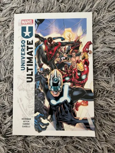 HQ Universo Ultimate de Jonathan Hickman