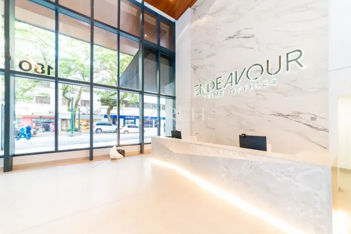 SALA COMERCIAL À VENDA NO CENTRO DE CURITIBA