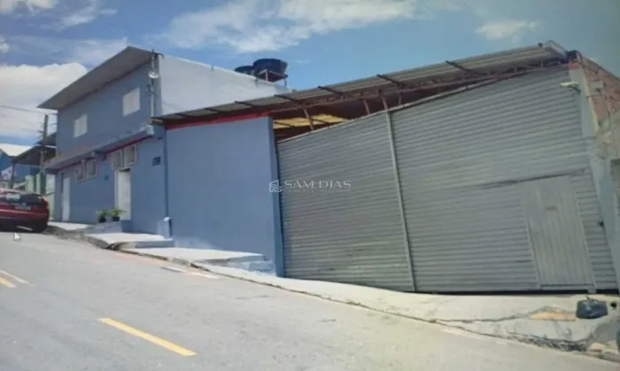 Galpão em Jandira com 1050 m² em Jandira para locação