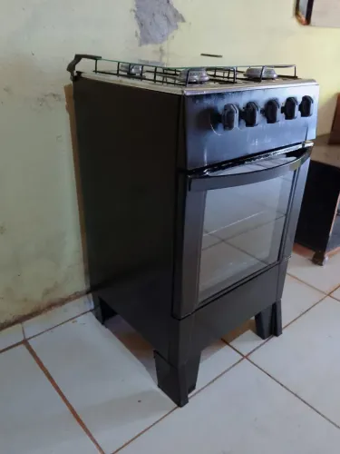 Vendo fogão , interessados chama no zap *