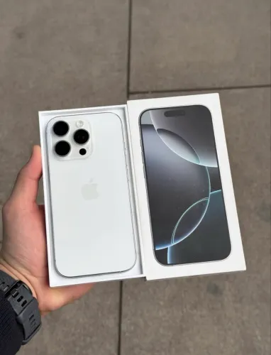 iPhone 16 Pro Max 256GB/ IMPECÁVEL ÚNICO DONO/ CAIXA+ CABO ORIGINAL/ PARCELO EM 12X