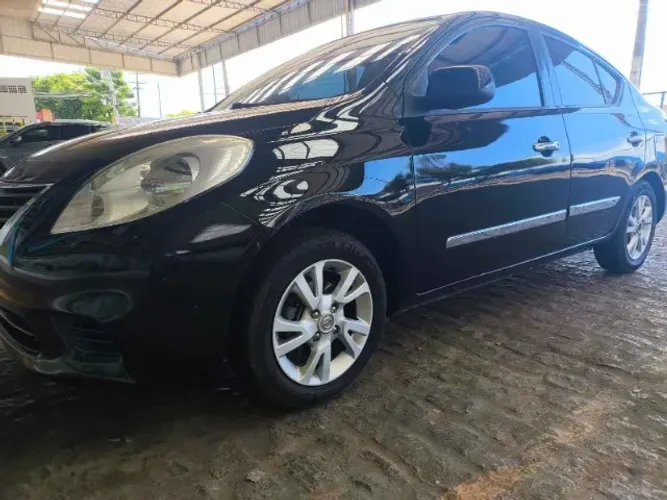 Nissan Versa SV 1.6 16V Flex Fuel 4P Mec. 2014