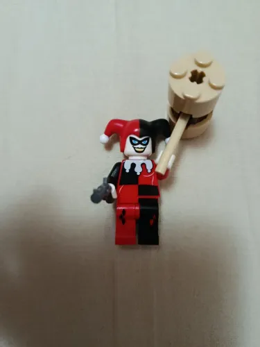 Lego Minifigura Original Harley Quinn Batman 1 2006 (LEIA A DESCRIÇÃO E FOTOS)