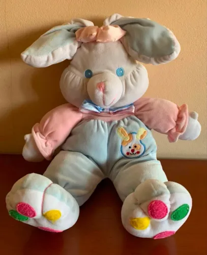 Coelho pelúcia Fisher price