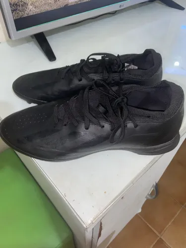 Vendo chuteira Adidas