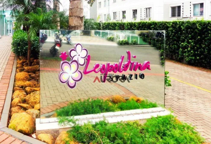Apartamento com 2 dormitórios para alugar, 46 m² por R$ 1.700,00/mês - Gleba Fazenda Palha