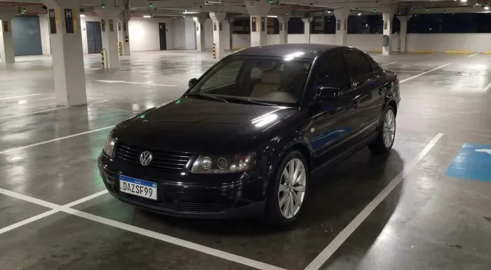 Volkswagen Passat 1.8 Mec. 1999