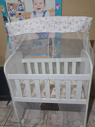 MINI BERÇO COMPLETO - USADO