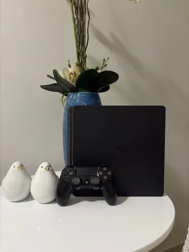 Ps4 slim desbloqueável 13.02