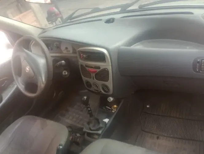 Fiat Palio 1.0 Cel. Econ./italia F.flex 8V 4P 2010