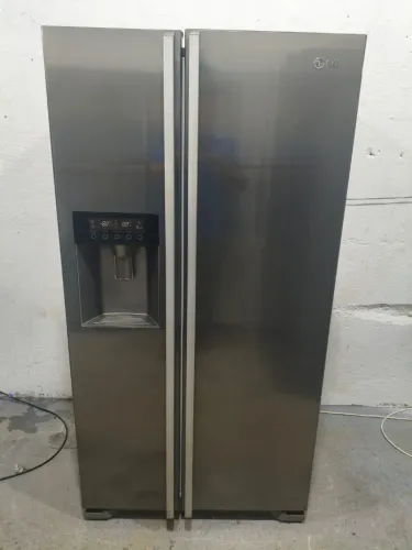 Geladeira Side by side LG GC-L207BSKV Frost Free inox 498 Litros Frost Free 127 volts