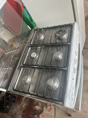 Geladeira +fogão entrega grátis