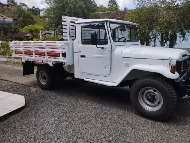 Toyota Band.Picape Chassi Longo Diesel 1997