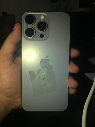 iPhone 15 Pro Max retirada de peças 