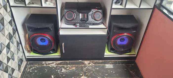 Som LG Xboom 2.350potencia(aceito Cartão)$800