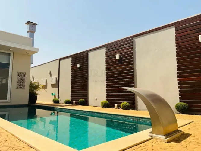 Casa para locação no condomínio Residencial Lago Sul em Bauru -SP.