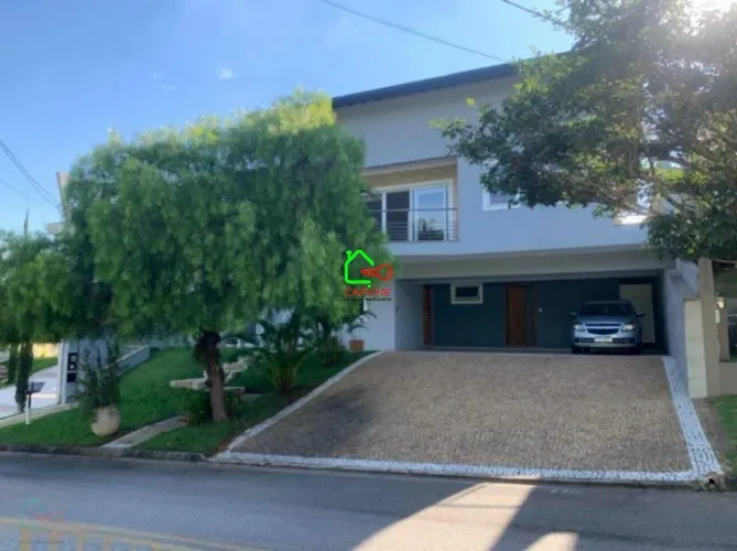 Casa em condomínio, 5 quartos e 5 suítes, na cidade de cidade]!