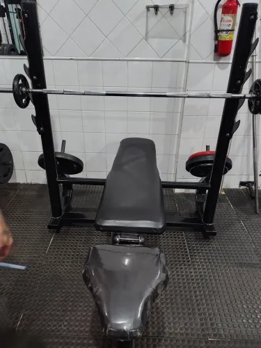 Aparelho de Musculação ( Profissional)