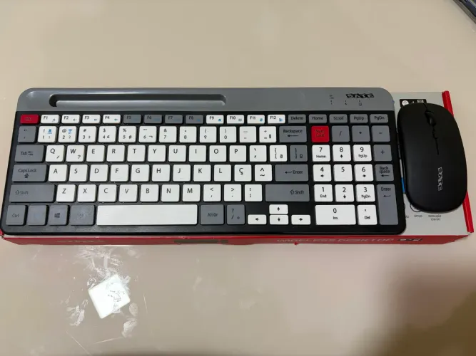 Combo Teclado e Mouse Sem Fio na Caixa!