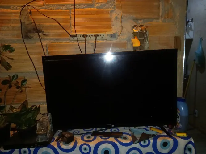 Tv 32 não é smart vai com ply 2 manet HD com jogos 750