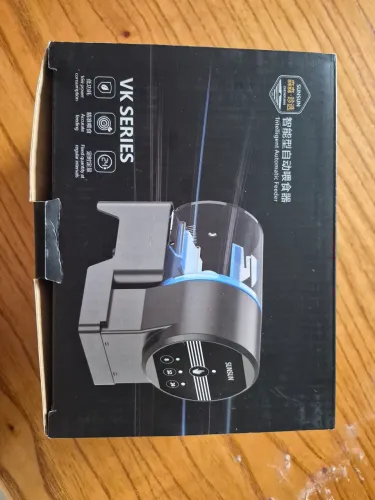 Alimentador de peixe automático