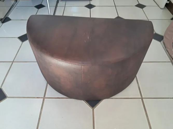 Puf Muito Novo
