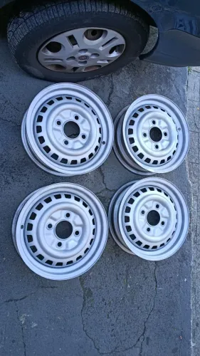 RODAS 4 FUROS ARO 15 ORIGINAL DO FUSCA 