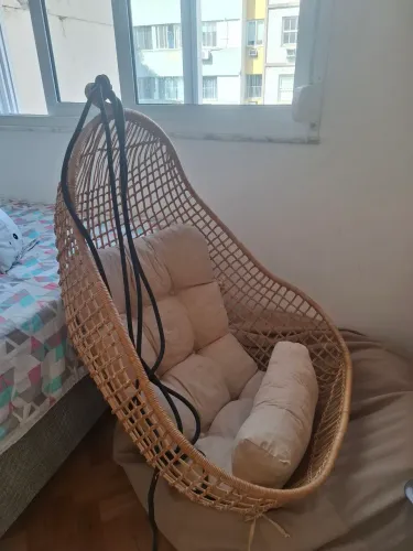 Cadeira suspensa em rattan da Pluri