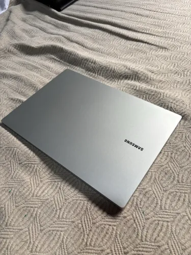 Notebook Samsung book go