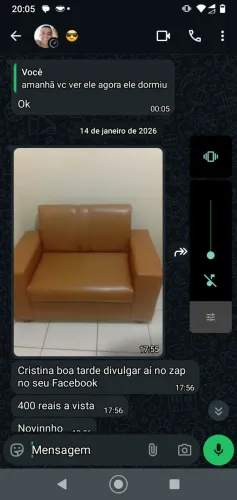 Vende-se um sofá de couro amarelo entrar em contato com Diego ou Vanderlei * o