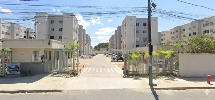 Apto. 41,54m² c/ ótima localização á um quarteirão da BR 116, 02 qts, sala, cozinha, wc so