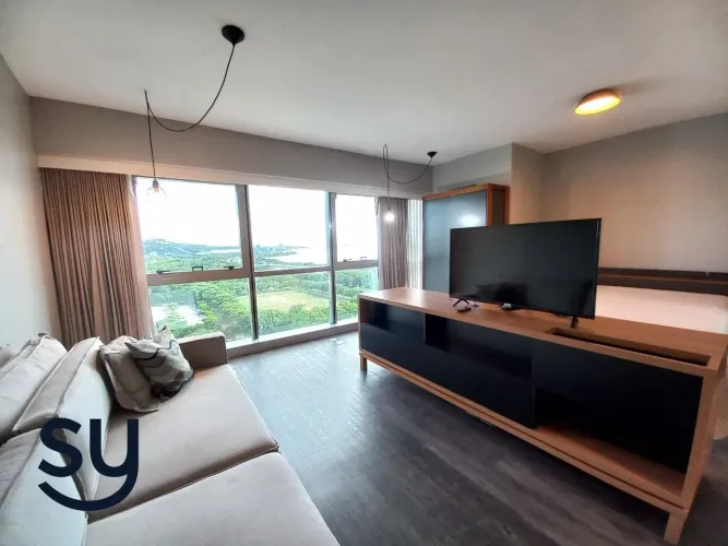 Apartamento mobiliado com linda vista no Trend City Center Praia de Belas!
