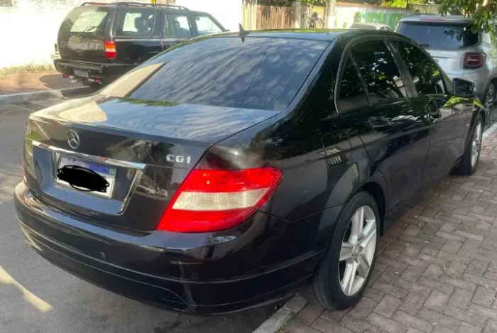 Mercedes-Benz C-180 CGI Classic 1.8 16V 156cv Aut. 2011