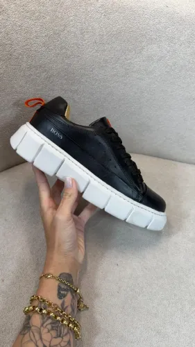 Sapatênis BOSS Couro Preto/Branco Masculino Premium