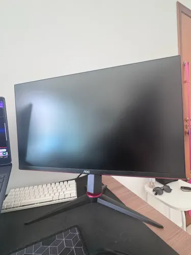 Monitor AOC 27pol 144Hz