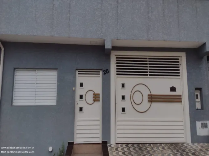 CASA DE 4 DORMITÓRIOS EM NAZARÉ PAULISTA