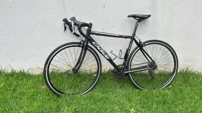 Bicicleta Speed OGGI Garfo Carbono