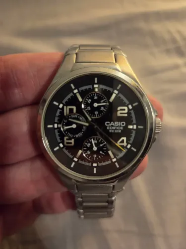Relógio Casio Edifice WR100M - Aço Inoxidável - Multifunção