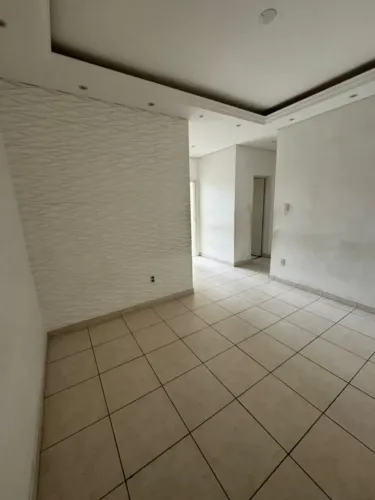 Apartamento com 2 dormitórios para alugar, 55 m² por R$ 1.537,82/mês - Jardim Gurilândia