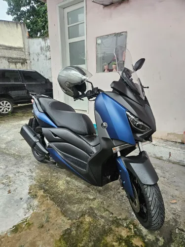 Yamaha XMAX