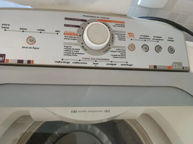 Vendo máquina de lavar Brastemp 11kg 600,00,passo cartão