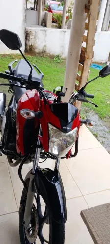 Moto Titan 160